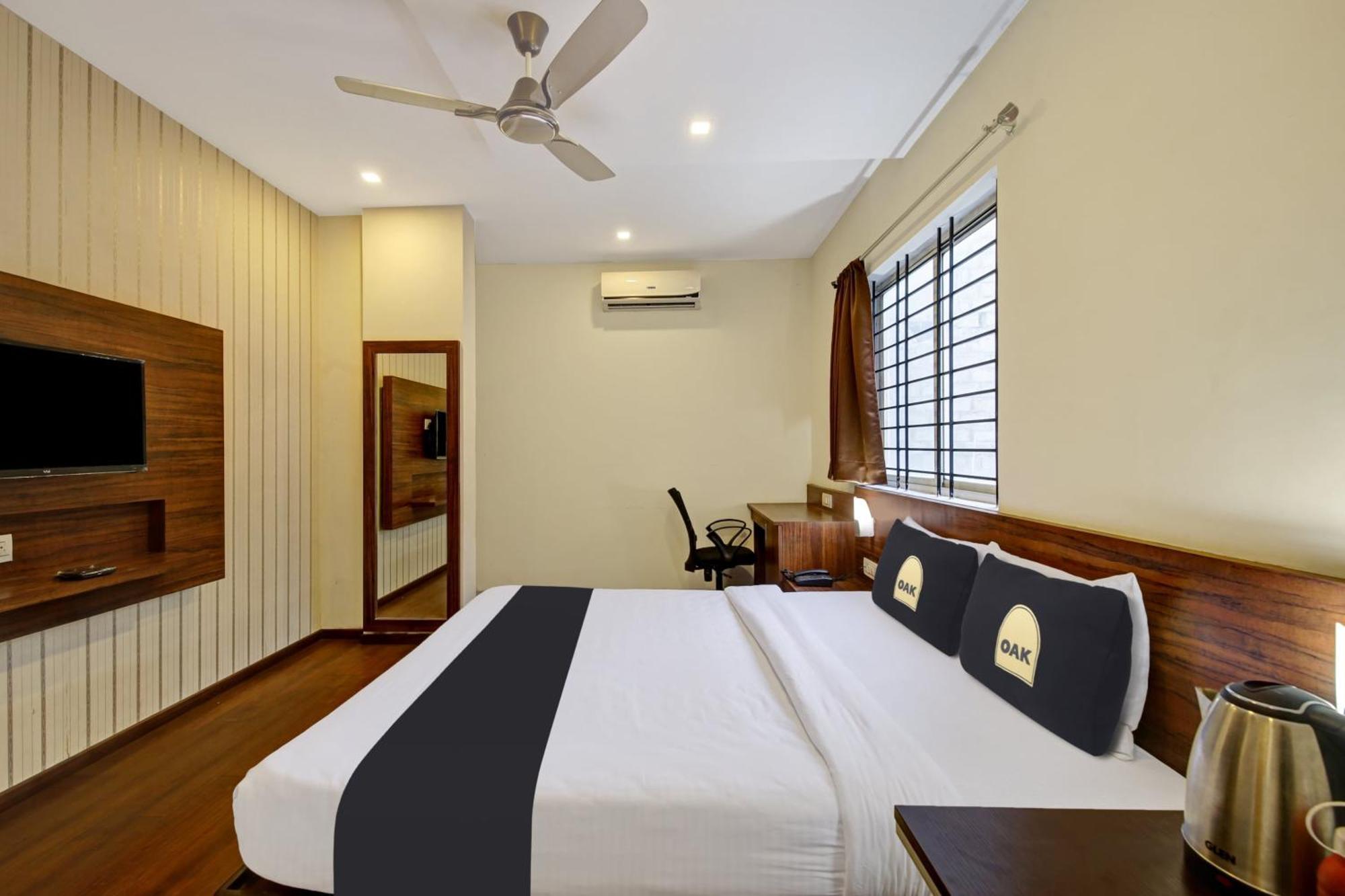 Hotel Passport Inn Yelahanka Exterior foto