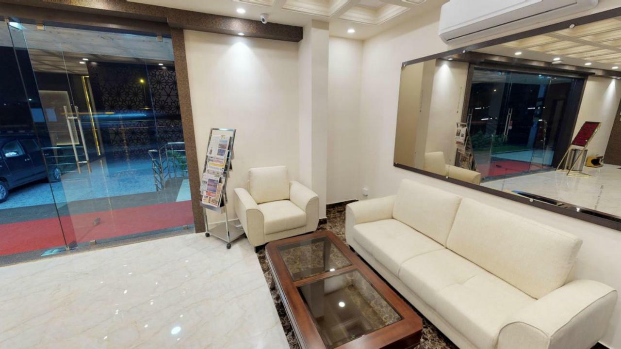 Hotel Passport Inn Yelahanka Exterior foto
